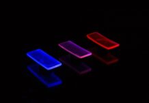 Un “codice invisibile” rivoluziona il riciclo della plastica e contrasta le falsificazioni